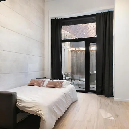 Loft Industriel Avec Terrasse Et Filet Suspendu A Cimiez * Nice